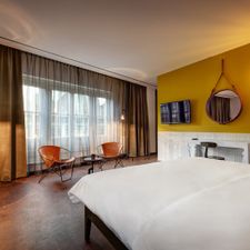 Hotel V Nesplein