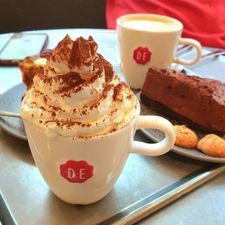Douwe Egberts Café