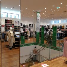 UNIQLO GROTE MARKTSTRAAT