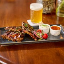 Hotel-Cafe-Restaurant 't Gemeentehuis