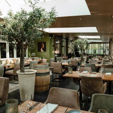 HFSLG Bar & Bistro