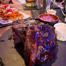 The Wolfhound Irish Bar & Kitchen