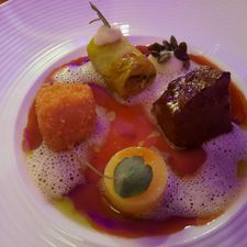 G7 Restaurant