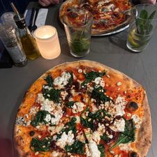 De Pizzabakkers Croeselaan