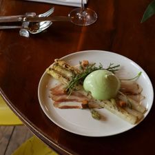 Café Modern
