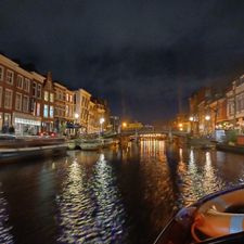Rondvaart Leiden | stadsrondvaarten | Groepen | Sloep en sup verhuur
