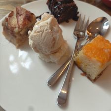 Eet-Lokaal | Café, Restaurant & Zalen