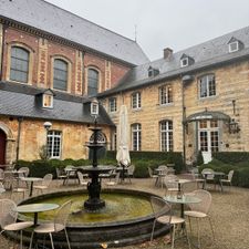 Les Salons