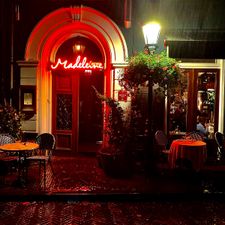 Bistro Madeleine