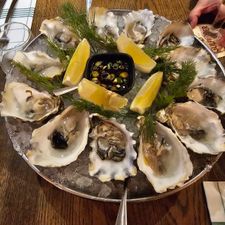 Restaurant Het Zuiden Fish & Wine - Steak & Beer