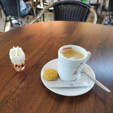 VOF Lunchroom 't Zoete Genot