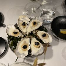 Restaurant On Cru