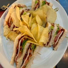 Café Luxembourg - Grand Café Restaurant & Brasserie op het Spui