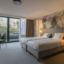 Fletcher Familiehotel De Hunzebergen