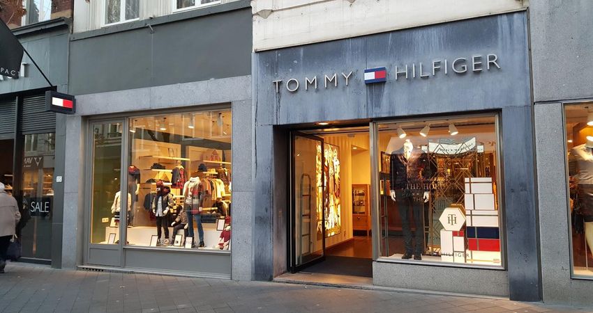 Tommy Hilfiger