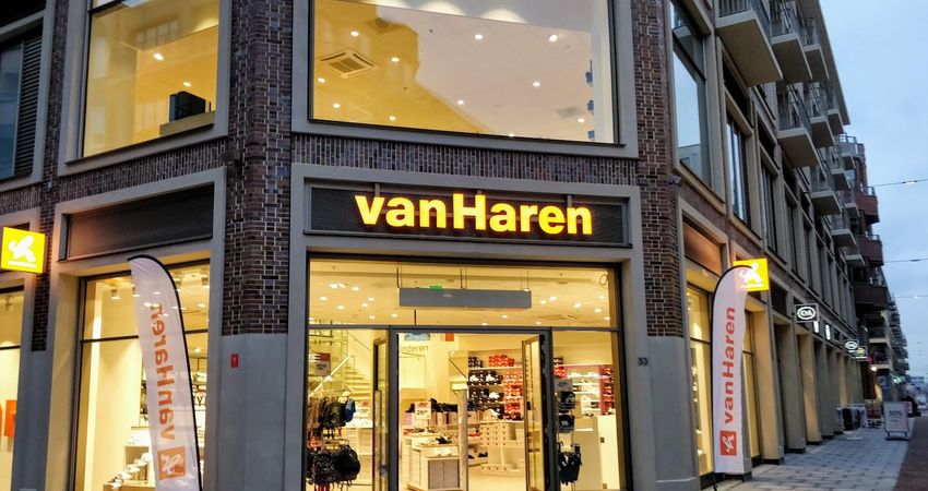 VAN HAREN