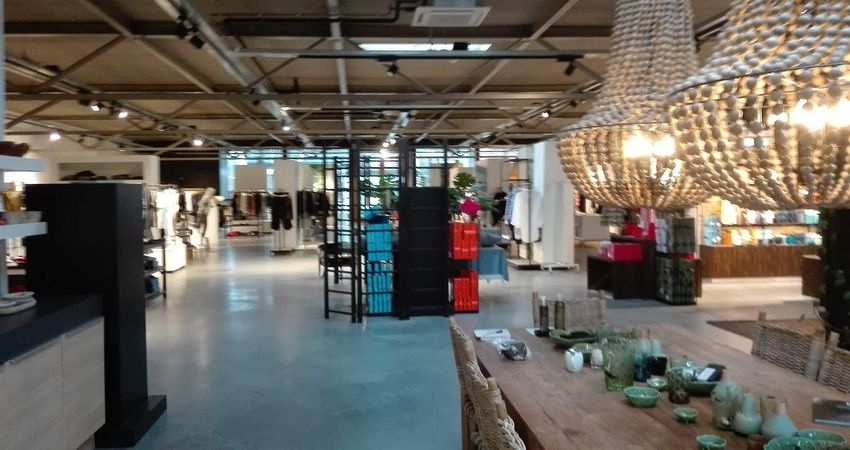 Van Uffelen Mode - Ulvenhout