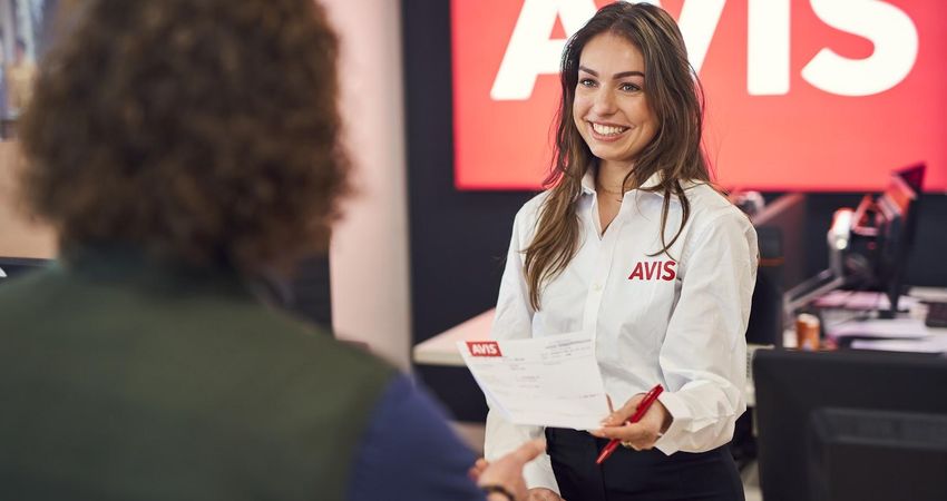 Avis Autoverhuur Amersfoort