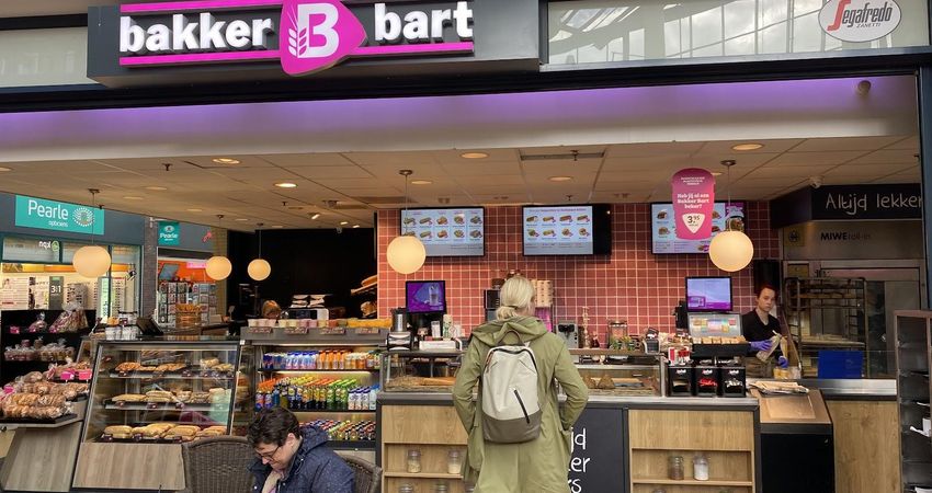 Bakker Bart Emmen Dalipassage belegde broodjes & meer