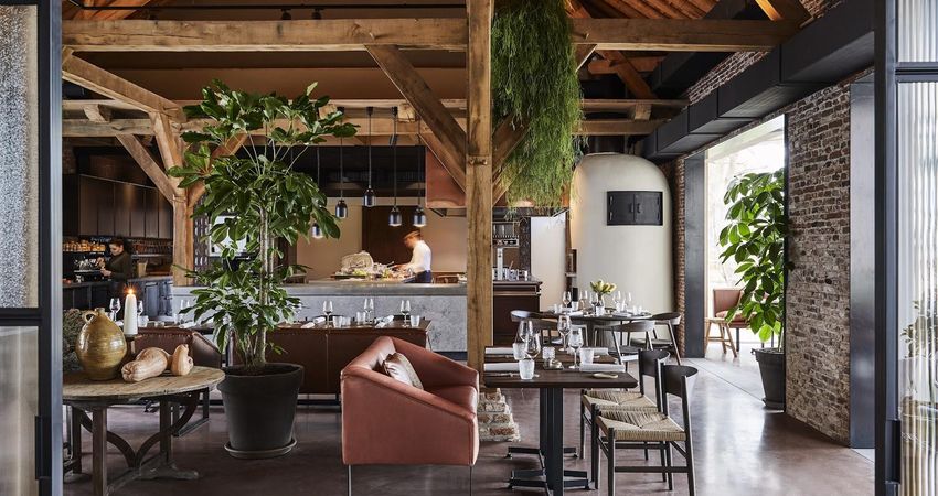 Bistro LOF