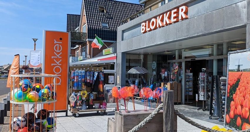 Blokker Callantsoog Dorpsweg