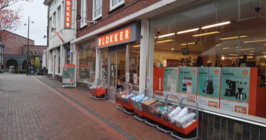 Blokker Dokkum Grote Breedstraat