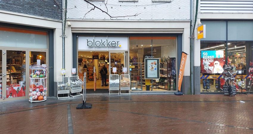 Blokker Spijkenisse Uitstraat