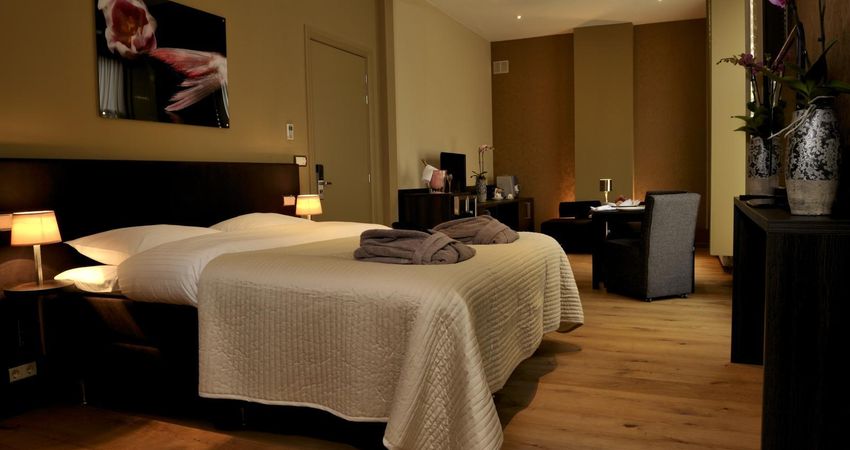 Brasss Hotel Suites
