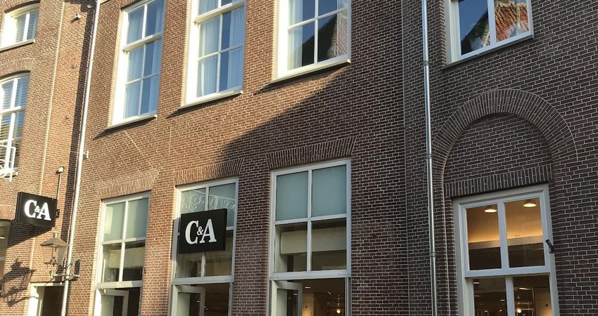 C&A