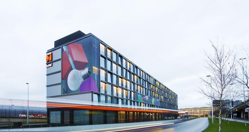 citizenM Schiphol Airport Hotel