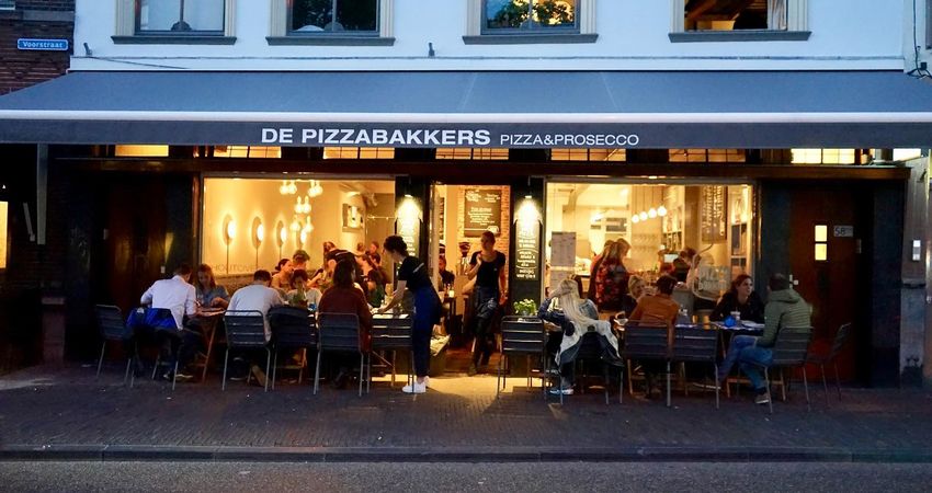 De Pizzabakkers Voorstraat