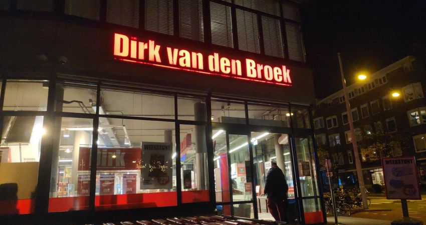 Dirk van den Broek