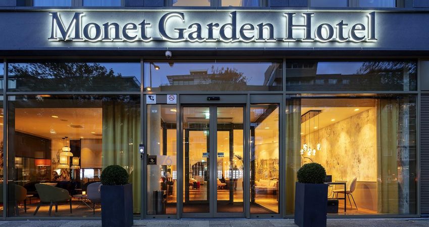 Monet Garden Hotel