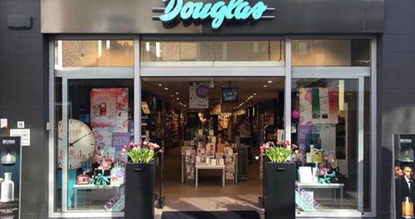 Parfumerie Douglas Goes