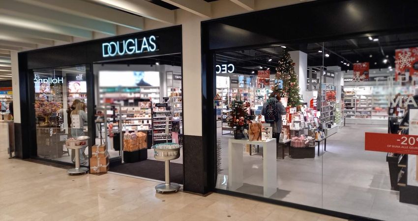 Parfumerie Douglas Schagen