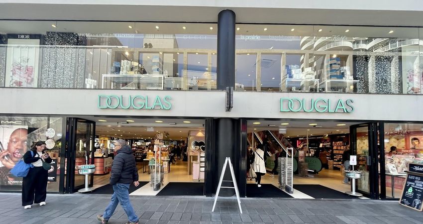 Parfumerie Douglas